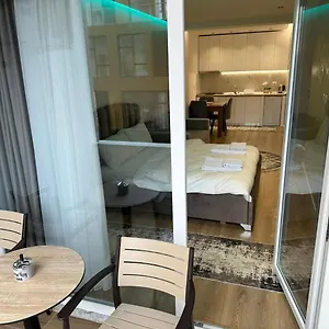 Apartment Luxury, Tirana
