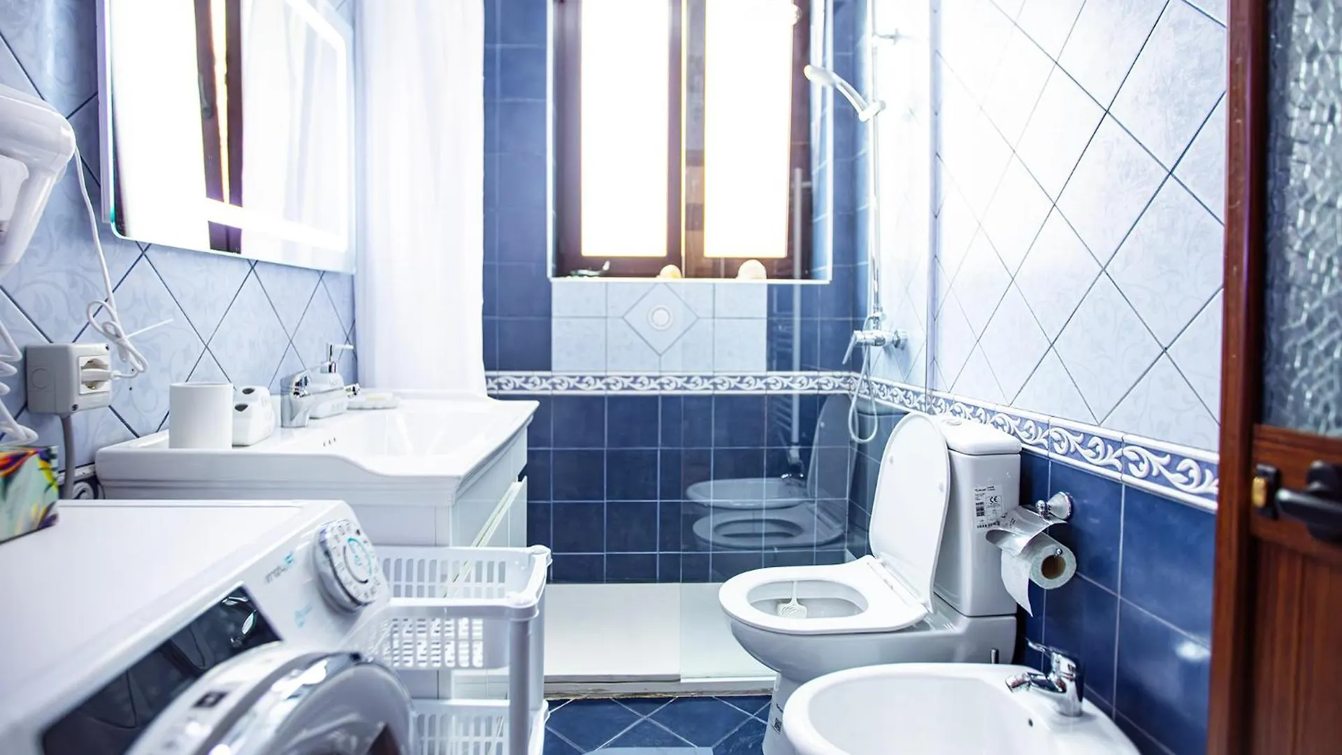 Tirana Center Apartment - Zogu I Boulevard